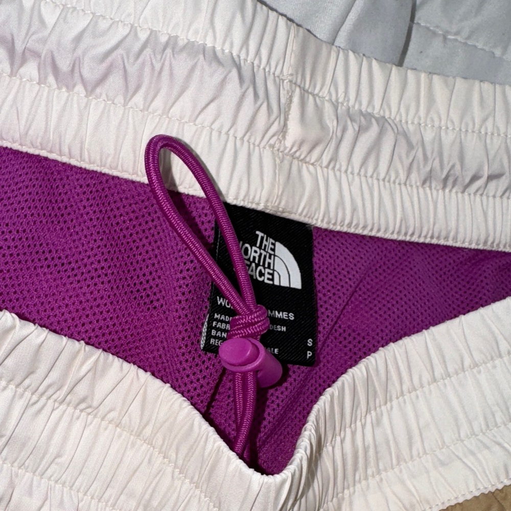 The North Face Women’s Tan and Purple Bottoms (Brand-New) - Picture 3 of 5